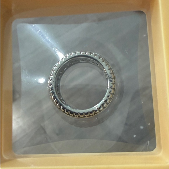 : Silver Sparkling Band Ring - Picture 4 of 7